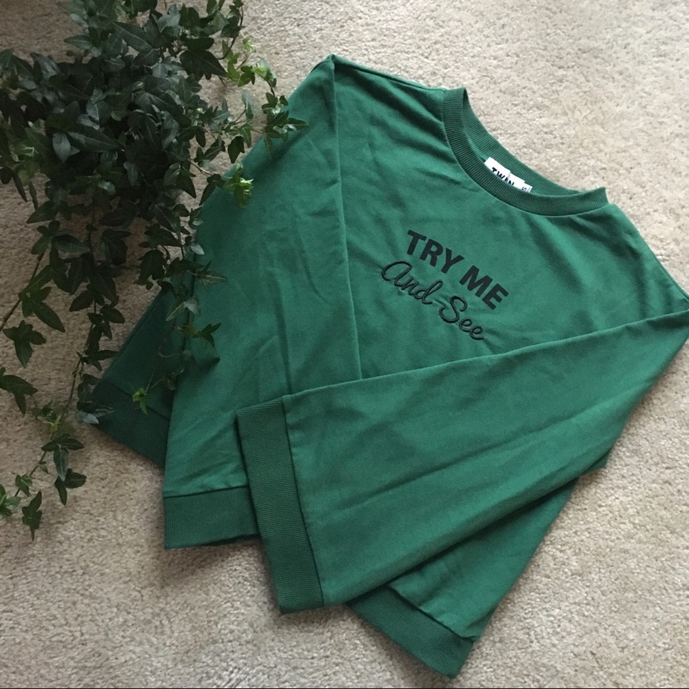 Twiin Try Me and See Green Wide Sleeve Sweatshirt